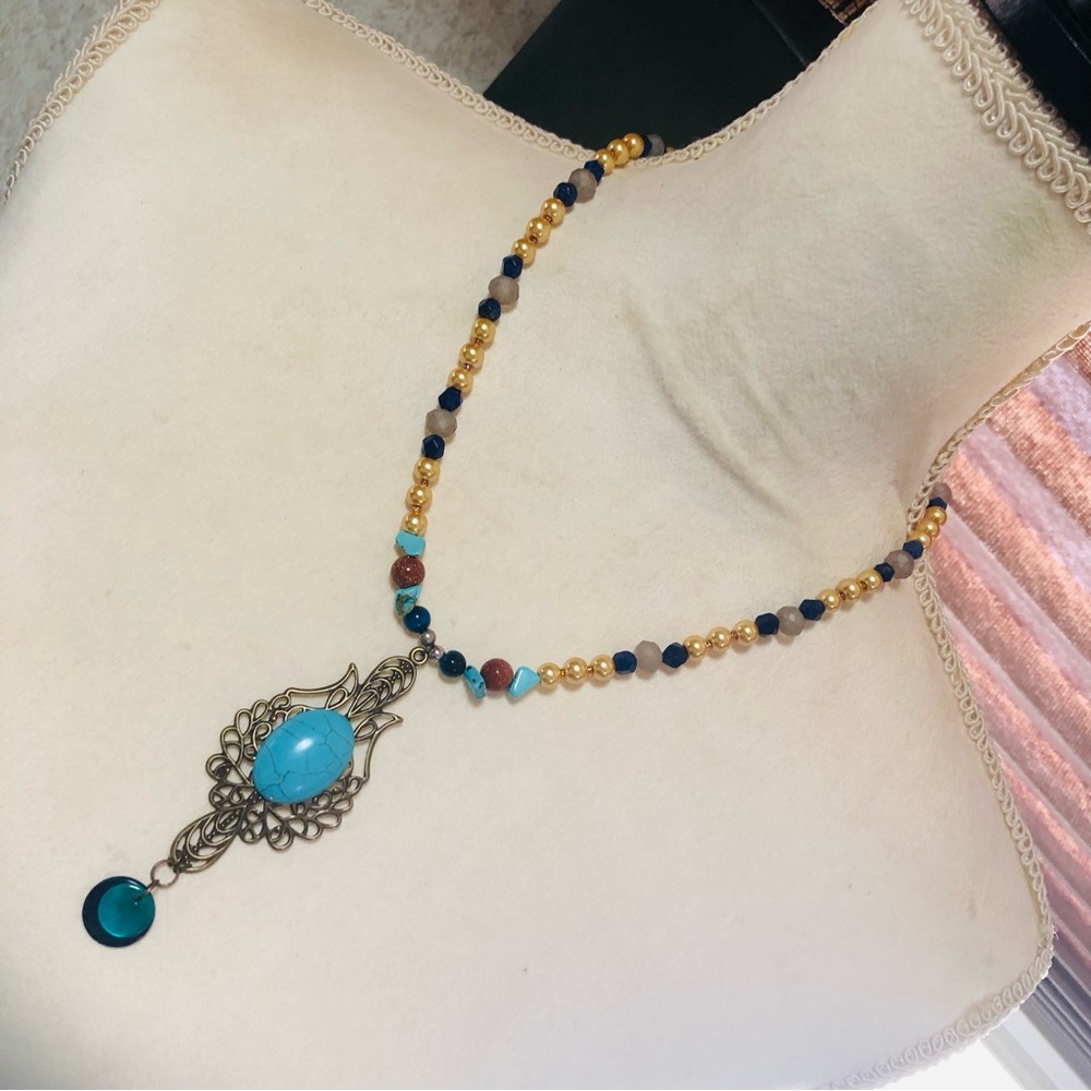 Handcrafted howlite filigree pendant beaded necklace